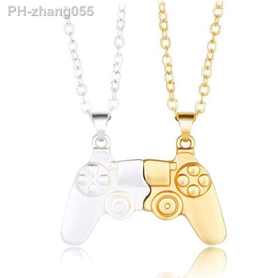 2Pcs/set Magnetic Gamepad Controller Couple Necklaces For Lovers PS4 Game Console Pendant Necklace Couple Jewelry Valentine Gift