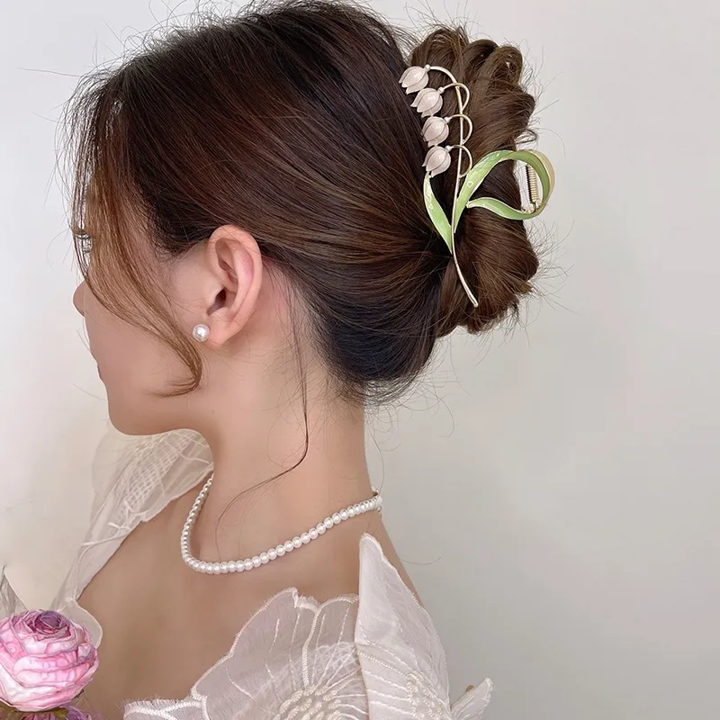 Elegant Tulip Hair Claws Headwear For Women Girls Trendy Ponytail Claw Clip  Ornament Bell orchid hair accessories Heawear tiara | Lazada PH