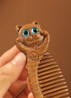 sandalwood carved solid handmade hair comb cute cat cartoon shape wooden portable convenient free gift hot style