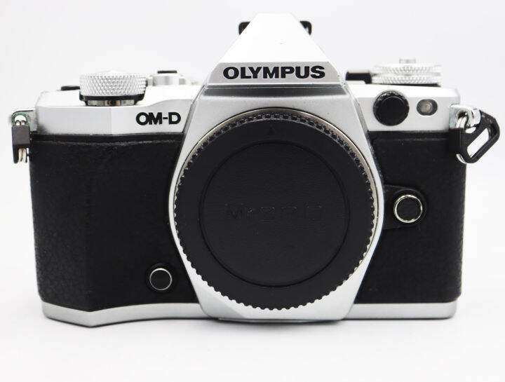 Olympus OM-D E-M5 Mark II Digital Camera Body, 40MP high resolution