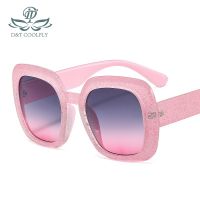 D amp;T 2021 New Fashion Square Sunglasses Women Men Shining Frame Gradients Lens Quality Vintage Cute Lady Style Sun Glasses UV400