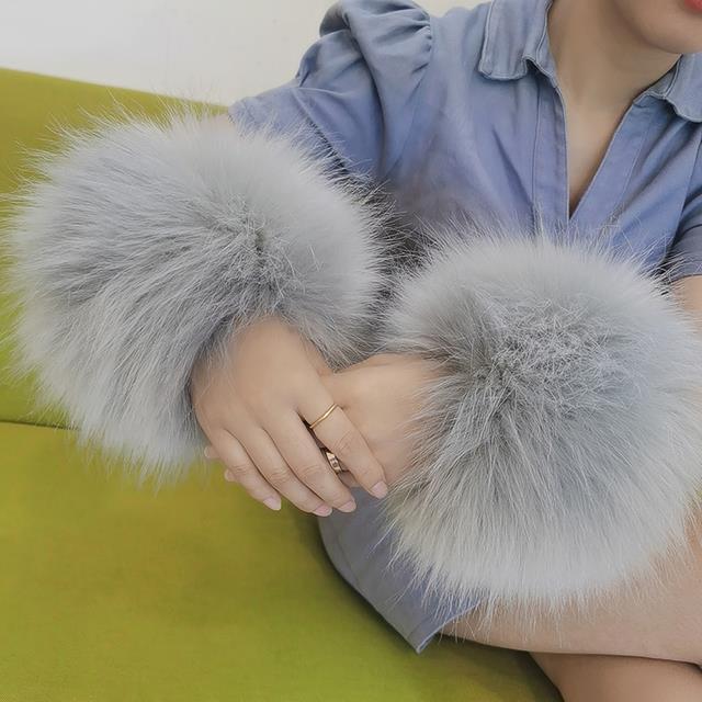 winter-fake-fox-raccoon-fur-cuffs-for-women-elastic-arms-warmer-oversleeve-gloves-wristbands-hand-ring-jackets-sleeve-diy-decor