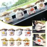 2/4pcs Cute Eating Straw Hat Hamster Car Accessories Decoration Pendant Console Car Interior Decoration Car Toy Center H2D1