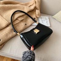 《Danqing family》กระเป๋าสะพายข้างหนัง PU สีทึบขนาดเล็กสำหรับผู้หญิง2020 Simple Chain Travel Messenger กระเป๋าสะพายกระเป๋าถือหญิง