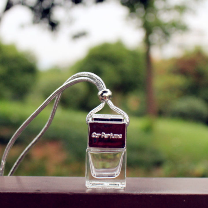 10pcslot-8ml-thick-glass-car-perfume-bottle-empty-hanging-pendant-bottles-mini-refillable-vials-with-wooden-cap