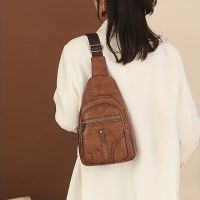 Classic Cross Body and Shoulder Bag made of Soft Leather for Everyday Use