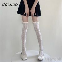 【LZ】☫▲∋  GGLNOO 2023 Verão Cetim Lace Oco Out Amor Jacquard Meias De Tubo Alto Mulheres Harajuku E Menina Branca Lolita Jk Y2k Malha Meias De Joelho