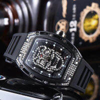 Richard Diamond ยิปโซแฟชั่นบุคลิกภาพกลวง Skull Noble Watch Spot
