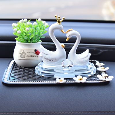 Car decorative furnishing articles car instrument panel trim swan perfume fragrance on-board web celebrity high-grade car products