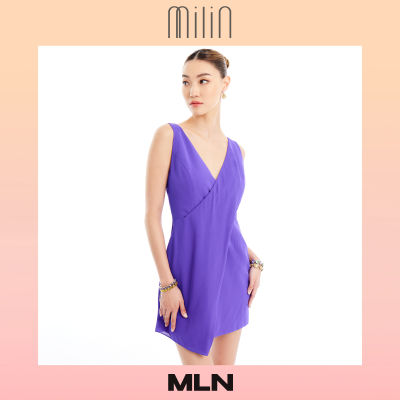[MILIN] Front Drape Detail Polyester Sleeveless Dress เดรสแขนกุดคอวีจับจีบป้ายด้านหน้า Dashing Dress