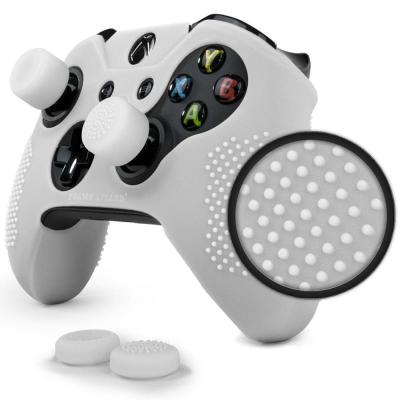 【Free shipping】 ลื่น S Tudded หนาอัลตร้าซอฟท์ป้องกันซิลิโคนกรณีผิวปกและ2ชิ้น T Humbstick หมวกสำหรับ Xbox One ยอดควบคุม