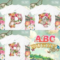 เสื้อยืดผ้าฝ้าย 2023 [S-5XL]ผ้าฝ้าย 100% เสื้อยืดตัวอักษร Bunny Flora ตัวอักษร( A B C )