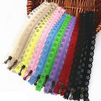 Random Color 6 PCS/Lot 20/25/30/35/53cm Lace Zippers Sewing Tailoring Accessories Nylon Finish Zipper For Sewing Wedding Dress Door Hardware Locks Fab