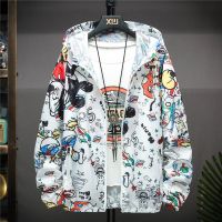 [A innovation] บุรุษแจ็คเก็ตคลุมด้วยผ้าใหม่บุรุษป้องกันแสงแดดบาง BreathableGraffiti Coatutdoorjackets ชายหญิง