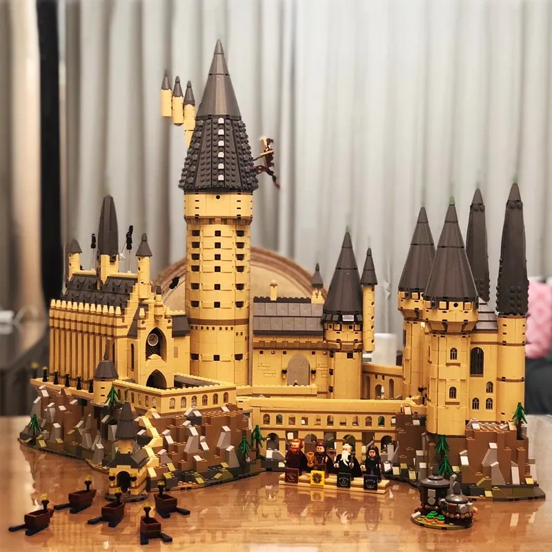 Lịch sử giá Đồ chơi Lắp ghép Mô hình Có Đèn Sáng Trường Học Phép Thuật  Hogwarts Harry Potter Series Hogwarts Castle 11025 cập nhật 82023  BeeCost