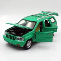 1:32 Grand Cherokee Suv โมเดลรถโลหะผสมโลหะ Diecast รถจำลองเสียงและเบาเด็ก