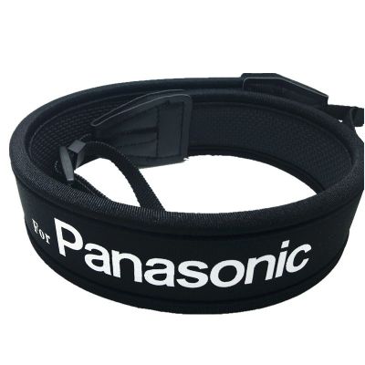 สายคล้องกล้อง แบบนิ่ม Neoprene For PANASONIC  (สายสีดำ/อักษรขาว)  ใช้ได้กับกล้องทุกยี่ห้อ ทั้ง DSLR และ Mirrorless ส่งไว