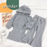 WANDER ชุดเช็ตเด็กผญ เสื้อฮู้ดเด็กญ ดีไซน์สีทึบสไตล์เกาหลี ชุดเสื้อกันหนาวหมวกหลวมผ้าฝ้ายสำหรับเด็กผู้หญิง + เสื้อกั๊ก + กางเกงบานสามชิ้น23829