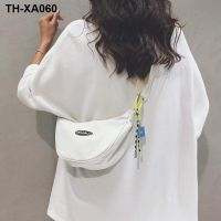 Canvas bag womens 2023 new ins simple commuter dumpling shoulder casual all-match nylon Messenger