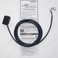 【SALE】 Omron เซนเซอร์โฟโตอิเล็กทริกขนาดกะทัดรัด E3Z-D61มีการกระจายแสงสะท้อนแบบ Pre-Wired NPN พร้อมเครื่องขยายเสียงในตัว