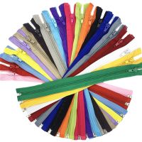 ✠❏☬ 5pcs 5 Open-End (30- 70 CM ) Nylon Coil Zippers for Sewing Nylon Zippers Bulk 20 Colors