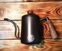 K2 Coffee kettle กาสำหรับต้มกาแฟ กาดริป กาดริปกาแฟ ด้ามจับไม้ by Jeep Camping