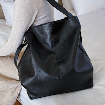 Large Capacity Black Shoulder Bag Female Luxury Soft Leather Messenger Bag Big All Match Handbags Women Brand Crossbody Bag Sac