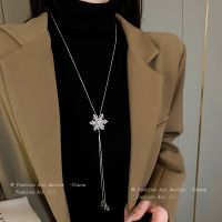 [COD] rotatable zircon snowflake necklace fashion light luxury high-level sweater chain winter new temperament