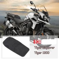 รถมอเตอร์ไซค์ใหม่สำหรับผู้สำรวจเสือ XRT XCA XC XCX สำหรับ Tiger 1200แผ่นถังน้ำมันสติกเกอร์ปลอกปกป้องเข่าติดที่ยึดเข่า