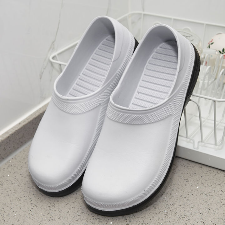 ready-stock-new-men-kitchen-chef-work-shoes-non-slip-light-waterproof-multifunctional-restaurant-garden-safety-work-shoes-flip-flops-sandals-men-sandals