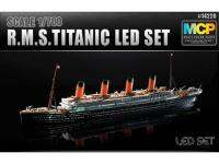 พลาสติก โมเดล ประกอบ academy สเกล 1/700 Rms Titanic With Led Lighting Set 	AC-14220