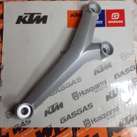 หูหิ้วเครื่อง KTM DUKE250 DUKE390