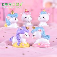 ตุ๊กตาจิ๋ว  Heart Unicorn Ornament ตกแต่งสวนถาด แต่งสวนจิ๋ว แต่งเค้กแต่งบ้าน DIYได้ด้วยตัวคุณเอง*ราคาต่อชิ้น