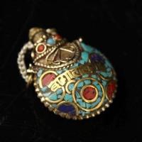 High-end Original Tibetan collection of old pure copper snuff bottles handcrafted inlaid gemstones snuff bottle smoking set handle ornaments