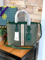 กระเป๋าสะพายไหล่ ของแท้ Tory Burch Gemini Canvas Applique Tote Bag