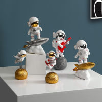 Nordic Astronaut Miniature Figurines Desk Decoration Astronaut Ornament Resin Car Craft Living Room Home Decoration Accessories