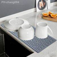 【CC】 Silicone Dish Drying Resistant Draining Tableware Dishwaser Durable Cushion Dinnerware Table Placemat