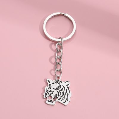 Cute Keychain Tiger Head Key Ring Metal Key Chains Animal Gifts For Women Men Handbag Accessorie Simple  Punk Jewelry Handmade Key Chains