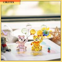 CIRETEX 2 pcs คริสตัลสีขาว ตุ๊กตาหมีแก้ว สีชมพูอมชมพู สีเหลืองทาเล็บ ลูกโป่งคริสตัลรูปหมี แฟชั่นสำหรับผู้หญิง บอลลูนบอลลูน ของตกแต่งโต๊ะรูปหมีพร้อมลูกโป่ง บ้านในบ้าน