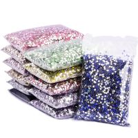 Wholesale Flatback AB Jelly Resin Non hotfix Rhinestones in Bulk Package Plastic Nail Art Strass for Nail Wedding H1081