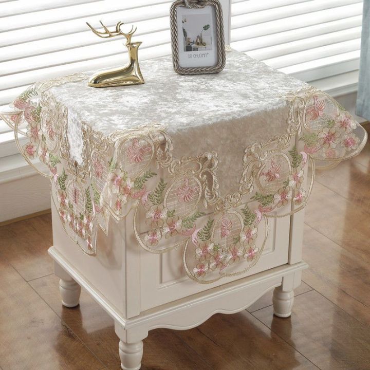 m-q-s-ผ้าปูโต๊ะ-ตัวป้องกันโต๊ะ-ฝาครอบกันฝุ่น-เรียบง่ายและมีสไตล์-ผ้าลูกไม้สวยๆ-สวยงามน่าพึงพอใจ