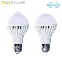 ♦ ivhefd Lâmpada conduzida esperta do corpo infravermelho diodo emissor de luz da lâmpada 220v sensor movimento bulbo 3w 5w 7 9w 12w e27 som com luzes