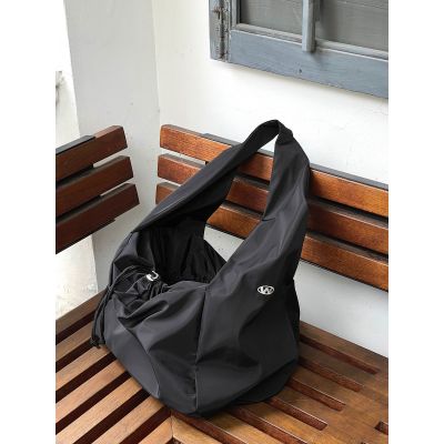 ◆✠ 19studio WAYNEPRINCE sports casual all-match retro shoulder bag drawstring drawstring crossbody bag for men and women