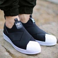 [ท้องถิ่นไทย]Adidas SUPERSTAR SLIP ON Mens and Womens Sports Sneakers A015 - มีกล่องป้ายครบ 36-44