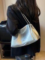 ✉▽  Large-capacity bag womens 2023 new all-match simple chain one-shoulder Messenger bag texture class commuting tote bag