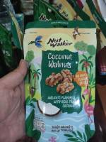 นัทวอล์คเกอร์ วอลนัท รสมะพร้าว 130 ก. COCONUT WALNUTS 130 g. ผลิต 01/06/23 หมดอายุ 01/12/24 ***ส่งด่วนเคอรี่