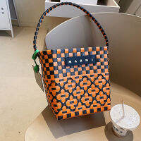 2022 new Marniˉ vegetable basket woven bag handbag beach bag splicing hollow out fashion