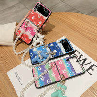 เคสสำหรับ Samsung Galaxy Z Flip 4 Z Flip 3 5G ที่มีดีไซน์บางเฉียบน่ารักพร้อมสายโซ่สำหรับข้อมือสีชมพูแบบรูปหัวใจสีแดงผู้หญิงหญิงสาวเคสป้องกันการกระแทกแข็งโปร่งใส