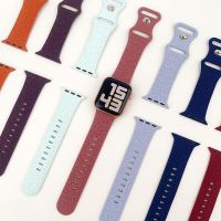 ร้าน CFOMVX สำหรับ IWatch Series ซิลิโคนสายนาฬิกาข้อมือขนาด38/40/41/42/44/45/49มม. นาฬิกาข้อมืออัปเกรดลายเสือดาวสายนาฬิกาข้อมือสลักลายนูนสำหรับผู้หญิง Apple