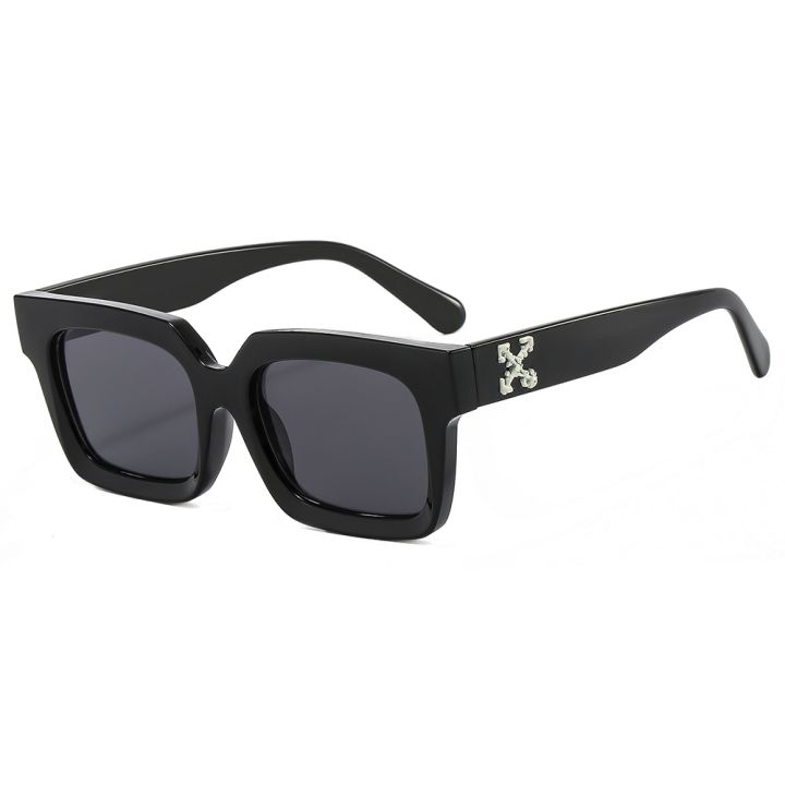Will the Tiny Sunglasses Trend Last? - Small Sunglasses Styles-mncb.edu.vn